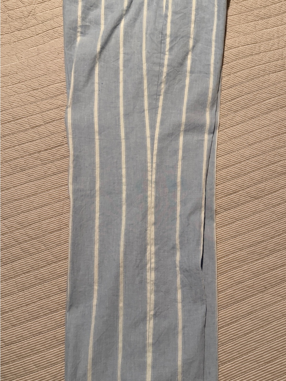 Banana Republic Blue and White Striped Cropped Pants